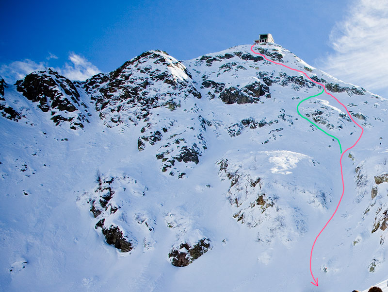 Valle Oropa, Monte Mucrone, versante nord: discesa dall'anticima Freeride_limbo_view